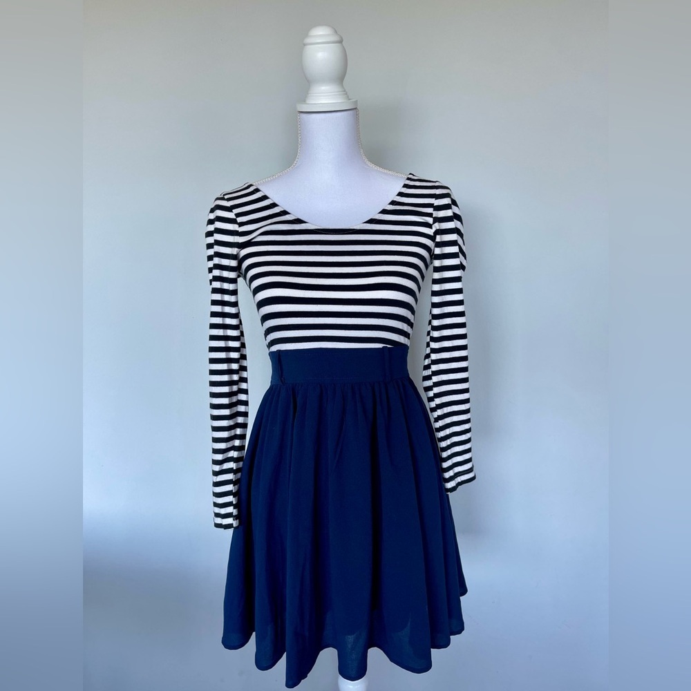 Navy Striped Mini Dress | Size S | EUC | ModCloth | Nautical